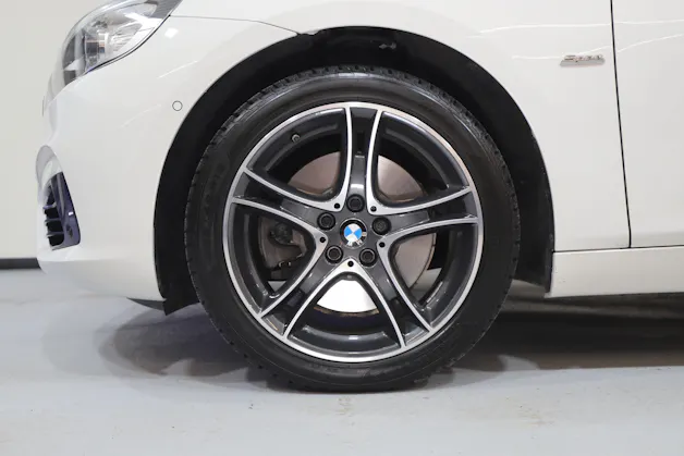 BMW 225i Active Tourer