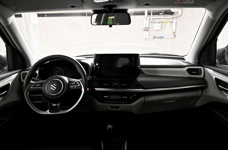 Fahrzeugbild SUZUKI SWIFT