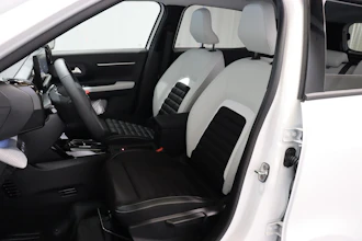 https://vehicle.imgix.net/4183755/9eb3ae98-cebc-4120-9597-0c7bca925ecb.JPG
