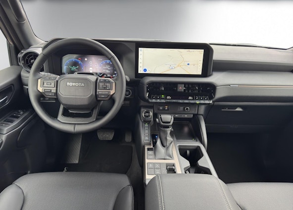 Vehicle image 12 Vehicle image 12