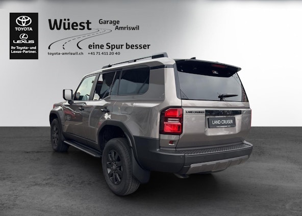 Vehicle image 2 Vehicle image 2