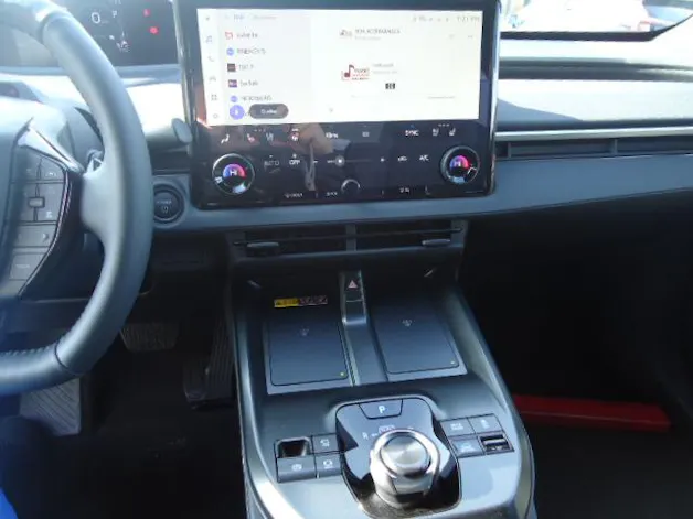Subaru Solterra eV Luxury AWD