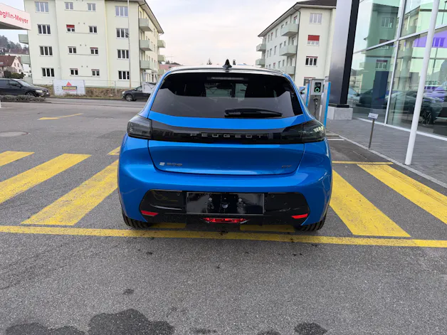 Peugeot 208 e-GT