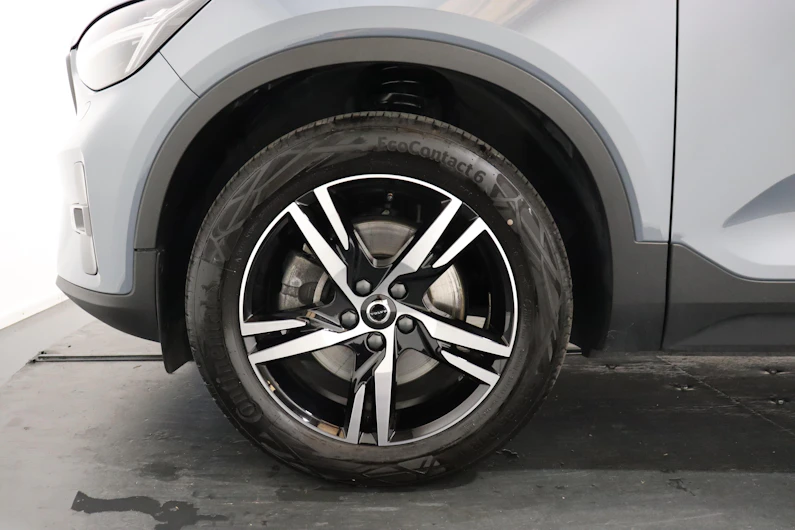 Fahrzeugbild VOLVO XC40