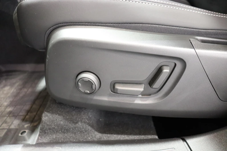 Fahrzeugbild VOLVO XC40