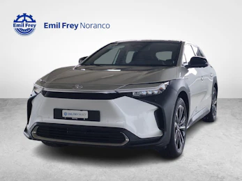 image du véhicule TOYOTA bZ4X Premium AWD con Tetto solare + Gancio traino amovibile e pneumatici invernali image du véhicule TOYOTA bZ4X Premium AWD con Tetto solare + Gancio traino amovibile e pneumatici invernali