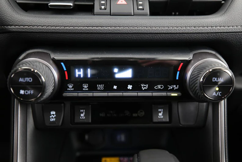 image du véhicule TOYOTA RAV-4