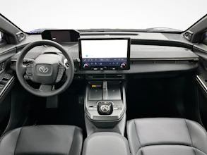 https://vehicle.imgix.net/4183900/481306a6-9c73-4a2e-9bb5-db52efeec6e0.jpg
