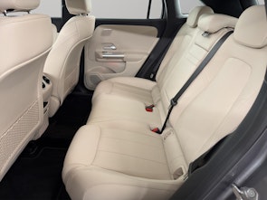 Vehicle image MERCEDES-BENZ EQA 350 4matic