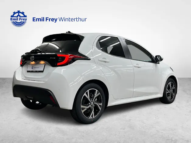 Toyota Yaris 1.5 VVT-i HSD Trend
