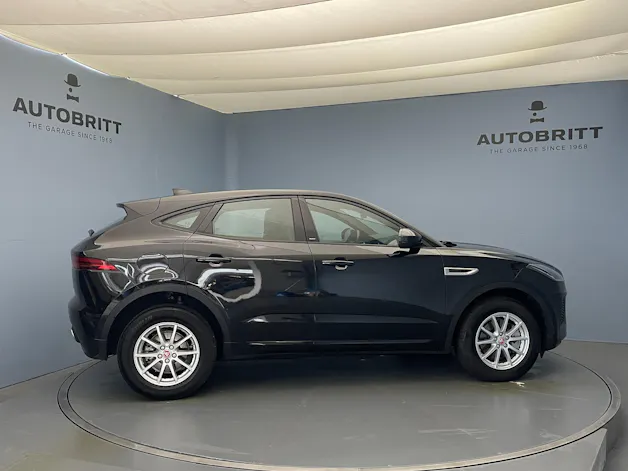 Jaguar E-Pace 2.0 T 200 R-Dynamic AWD