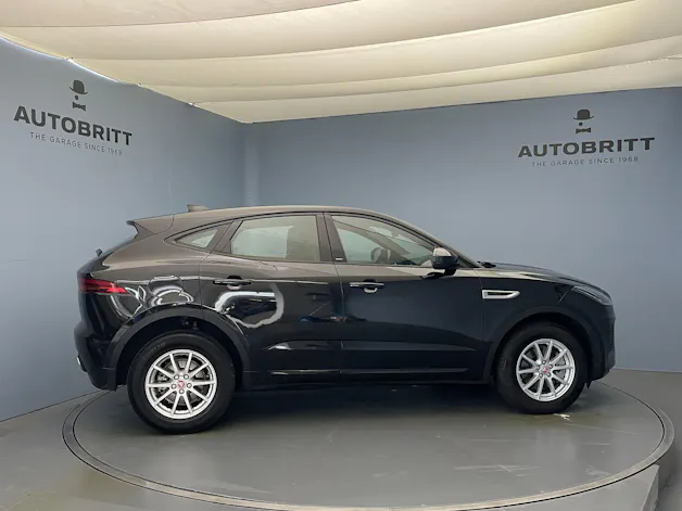 Jaguar E-Pace 2.0 T 200 R-Dynamic AWD