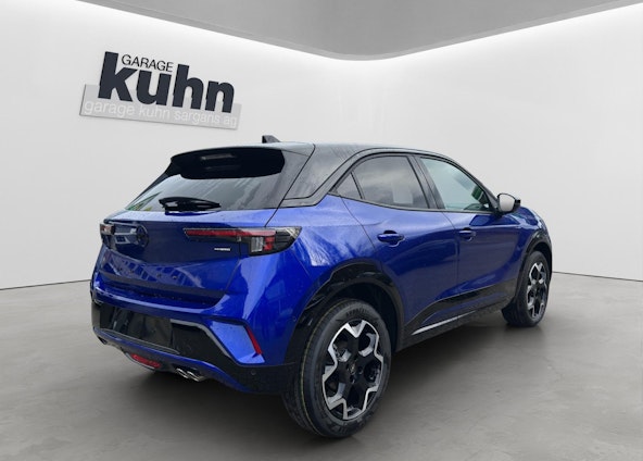 Vehicle image 4 Vehicle image 4