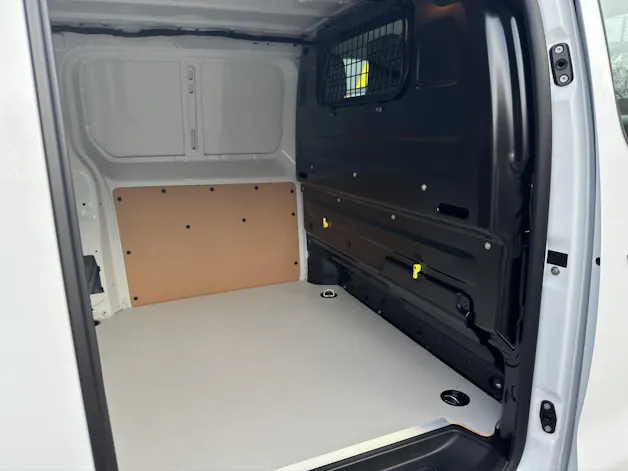 Opel Vivaro Cargo 2.2 D 150 S/S