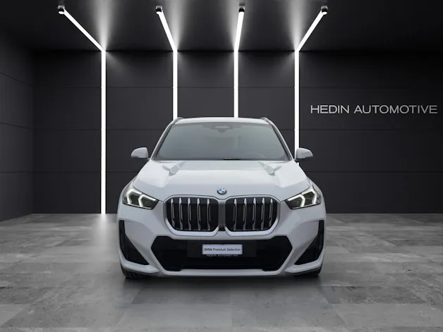 BMW X1 20d xDrive paddles