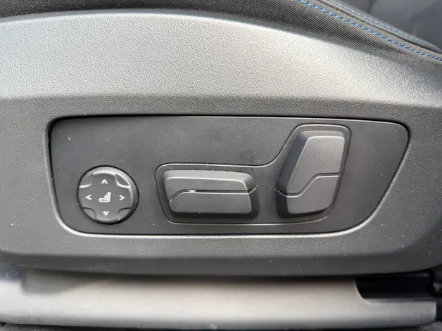 BMW X1 20d xDrive paddles