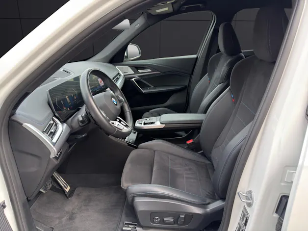 BMW X1 20d xDrive paddles