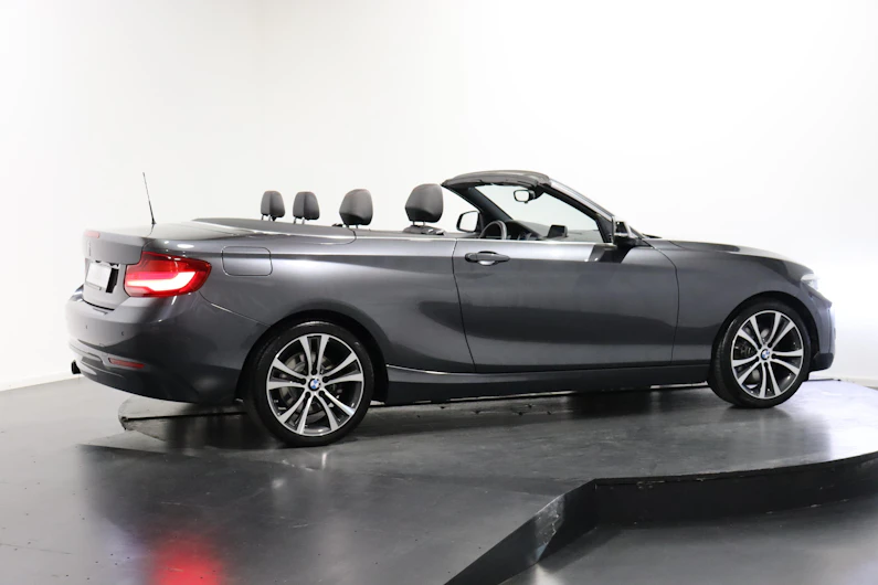 Fahrzeugbild BMW 2 SERIES