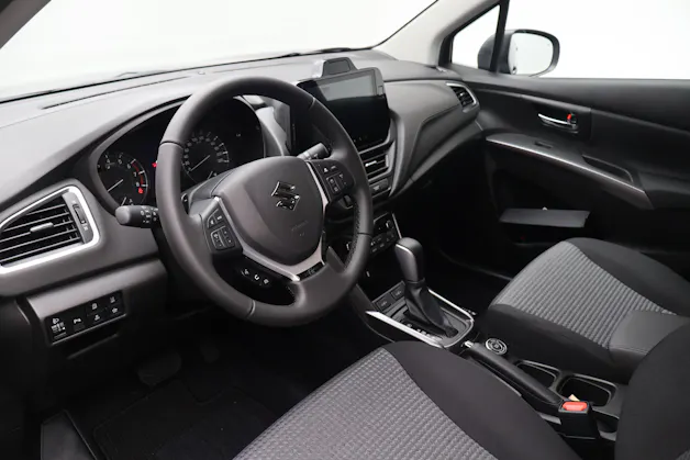Suzuki S-Cross 1.4 T Sakura Hybrid 4x4