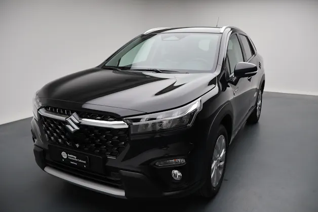 Suzuki S-Cross 1.4 T Sakura Hybrid 4x4