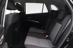 Suzuki S-Cross 1.4 T Sakura Hybrid 4x4