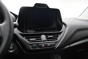 Suzuki S-Cross 1.4 T Sakura Hybrid 4x4