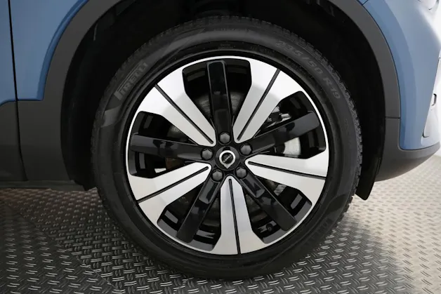 Volvo XC40 P6 Plus