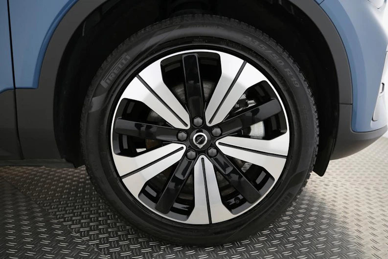 Fahrzeugbild VOLVO XC40