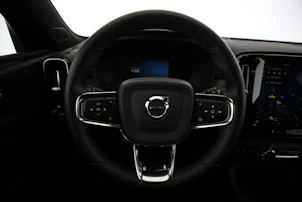 Fahrzeugbild VOLVO XC40 P6 Plus