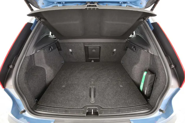 Volvo XC40 P6 Plus