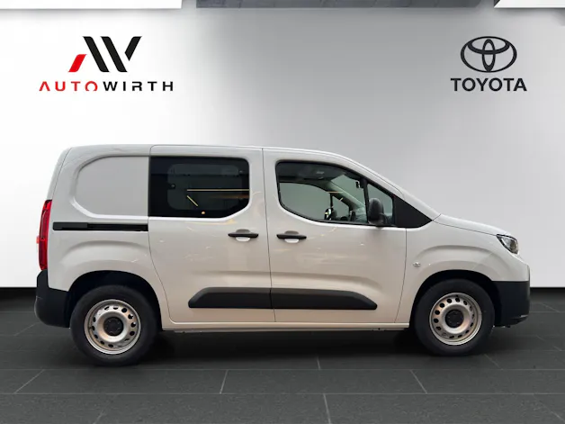 Toyota PROACE CITY Van L1 52KWh Active
