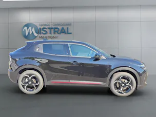 Alfa Romeo Junior 1.2 Ibrida Speciale