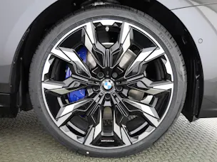 BMW 550e xDrive Touring