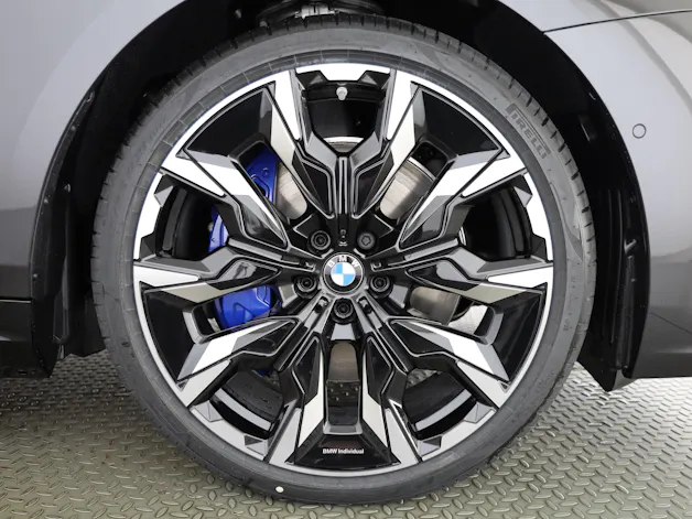 BMW 550e xDrive Touring
