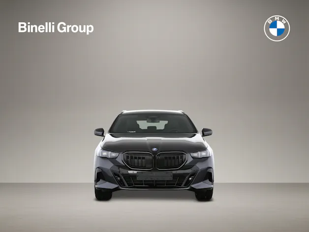 BMW 550e xDrive Touring