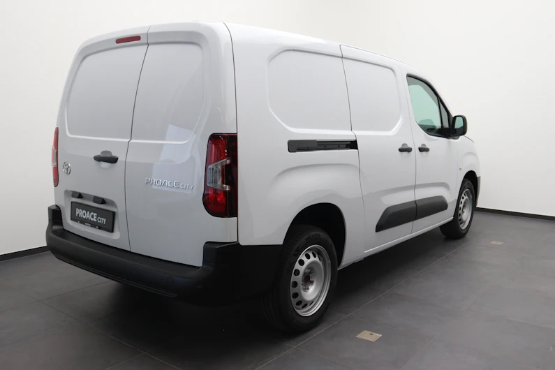 Fahrzeugbild TOYOTA PROACE CITY