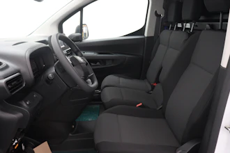 https://vehicle.imgix.net/4184213/5afeae87-edd1-45b4-a6b8-edbb99d07dab.JPG