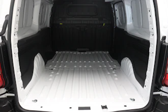 https://vehicle.imgix.net/4184213/70423dea-bf67-45d0-839c-487ec97023af.JPG