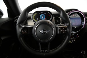 Vehicle image MINI F56 Cooper SE