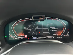 BMW 750i xDrive SAG