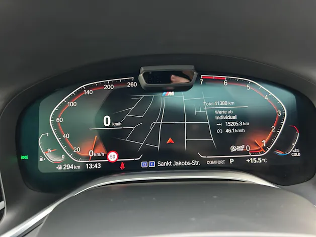 BMW 750i xDrive SAG