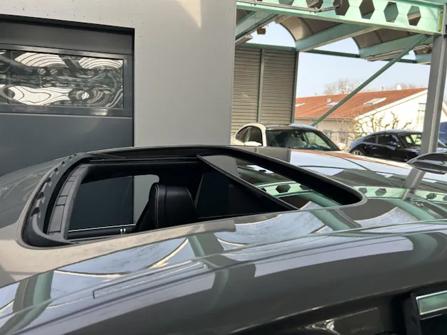 BMW 750i xDrive SAG