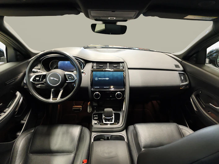 immagine del veicolo JAGUAR E-PACE