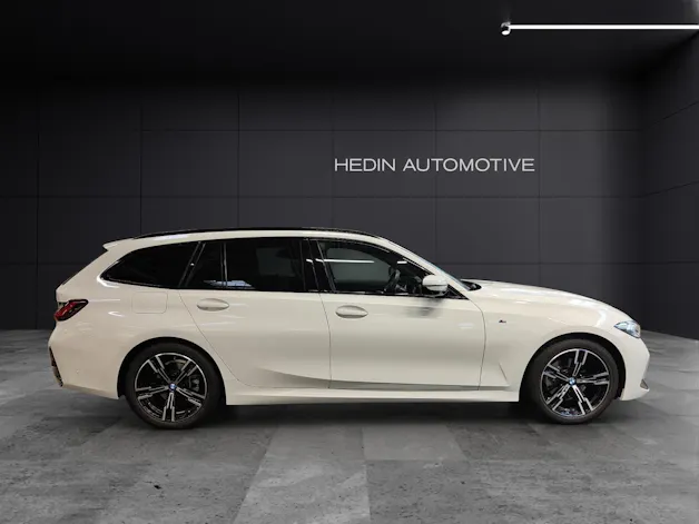 BMW 320d xDrive SAG Touring Attraktiven Leasingzinssatz ab 1,9 % bei Abschluss einer BMW Fahrzeugversicherung.