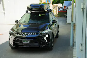Mitsubishi Grandis 1.8 HEV Intense
