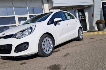 Vehicle placeholder image Vehicle placeholder image