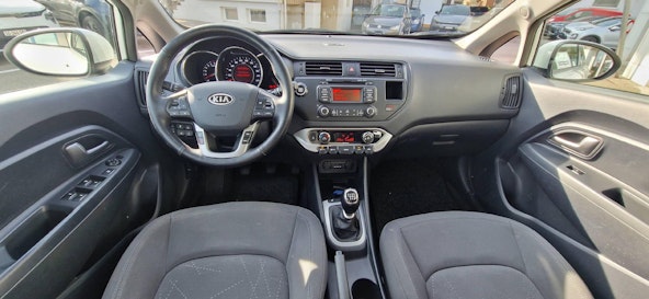 Fahrzeugbild 4 Fahrzeugbild 4