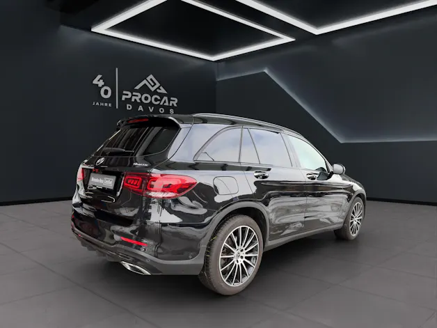 Mercedes-Benz GLC 220 d AMG Line 4m