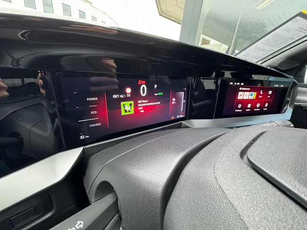 Opel Mokka Electric GS - Long Range (WLTP-Reichweite bis 407KM)
