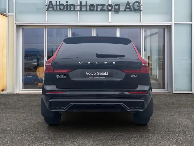 Volvo XC60 2.0 B6 MH R-Design AWD